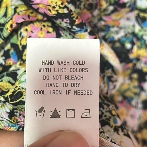 Code X Mode Multicolor Floral Print Button Front Dress Size Small w/ Pockets - Picture 10 of 10